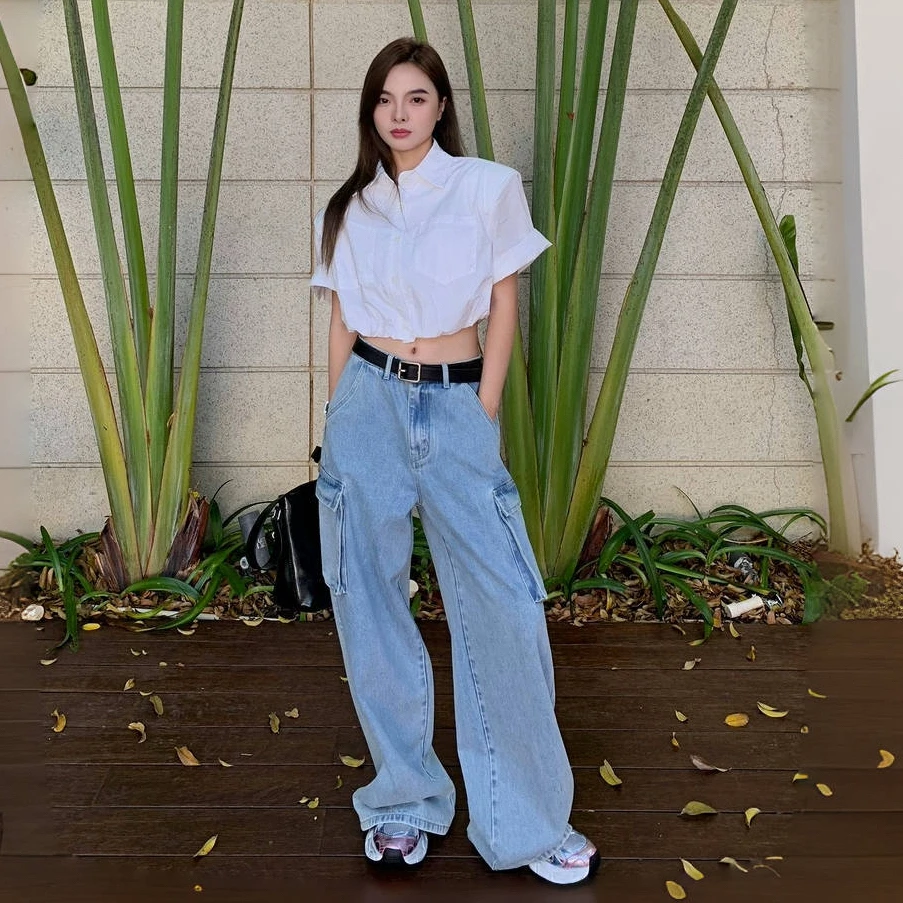 直筒白色牛仔工装裤从通勤到野营，你的装备库永远井井有条牛仔裤