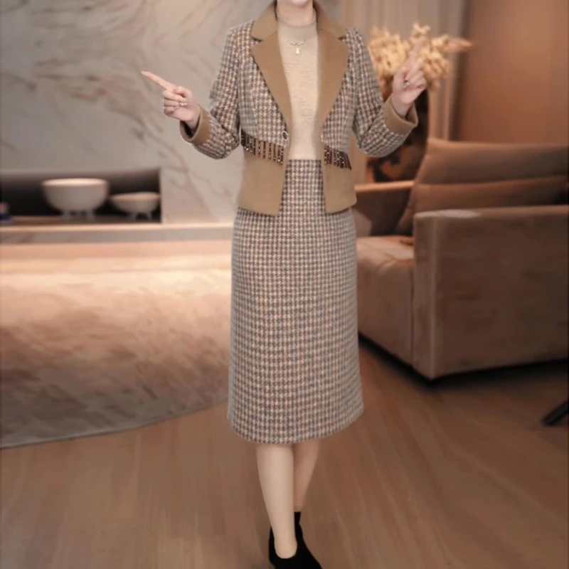 2025秋冬季新款轻奢千鸟格加厚套装修身显瘦高端时尚连衣裙两件套