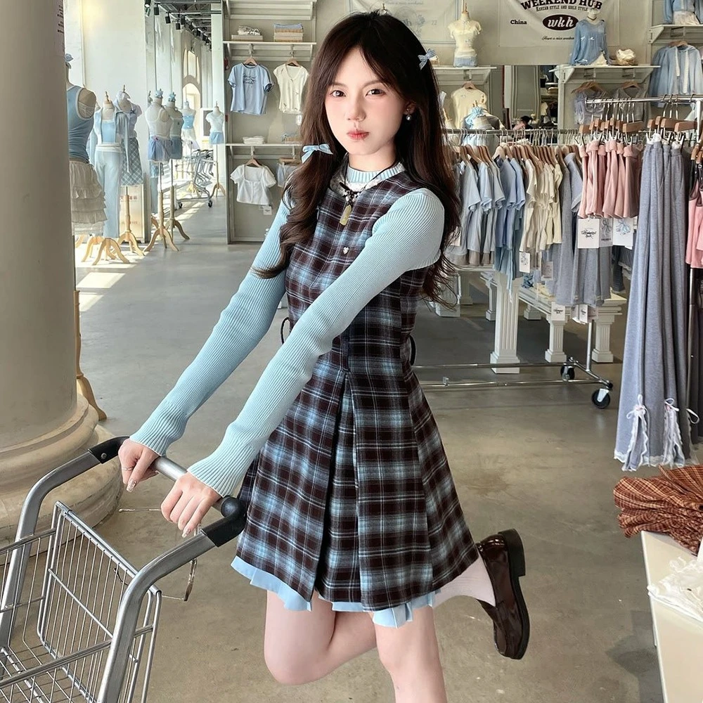 法式高级感棕蓝色格纹别致绝美时尚连衣裙女早秋针织上衣两件套