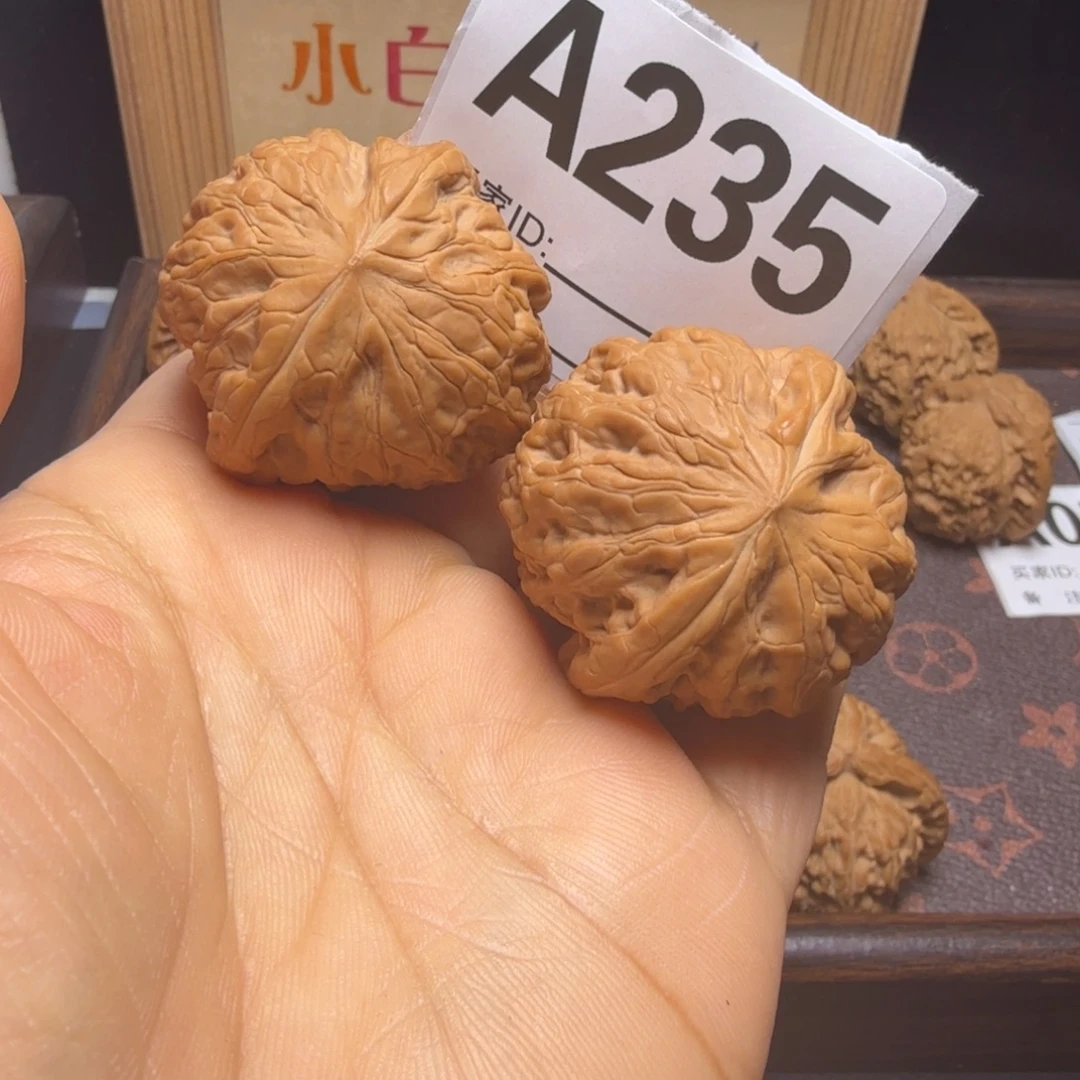 文玩核桃吊坠40尺铁锤A235