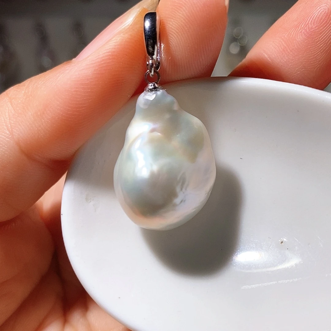 颈饰未镶嵌淡水珍珠