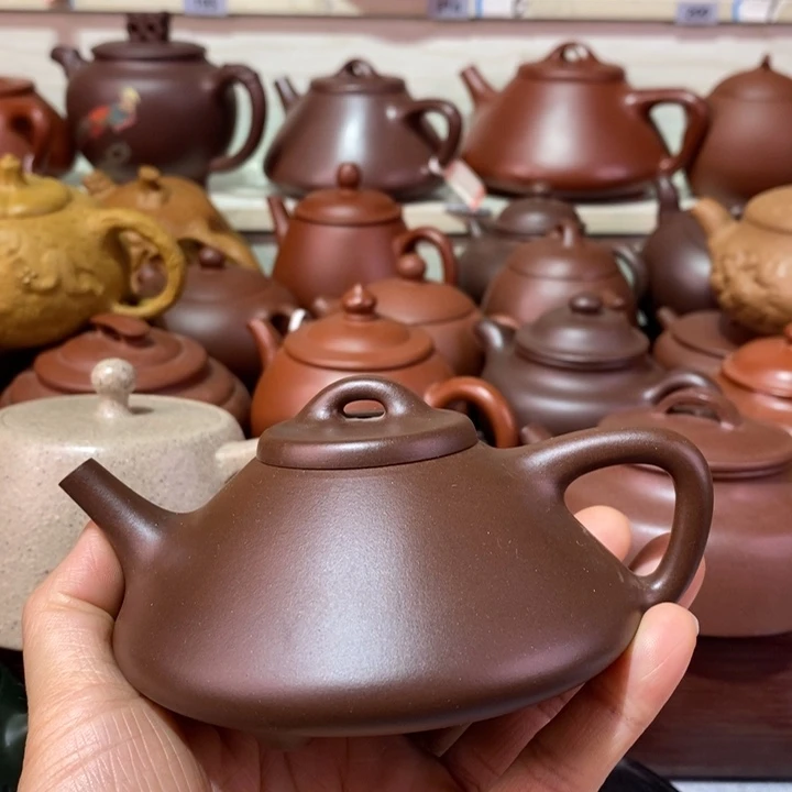 茶壶紫砂皓微瑕处理一把
