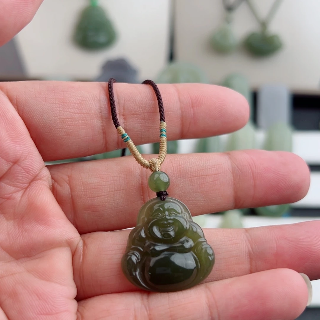 吊坠(赠链)未镶嵌和田玉666