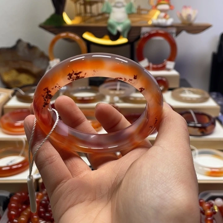 玛瑙/玉髓未镶嵌手镯