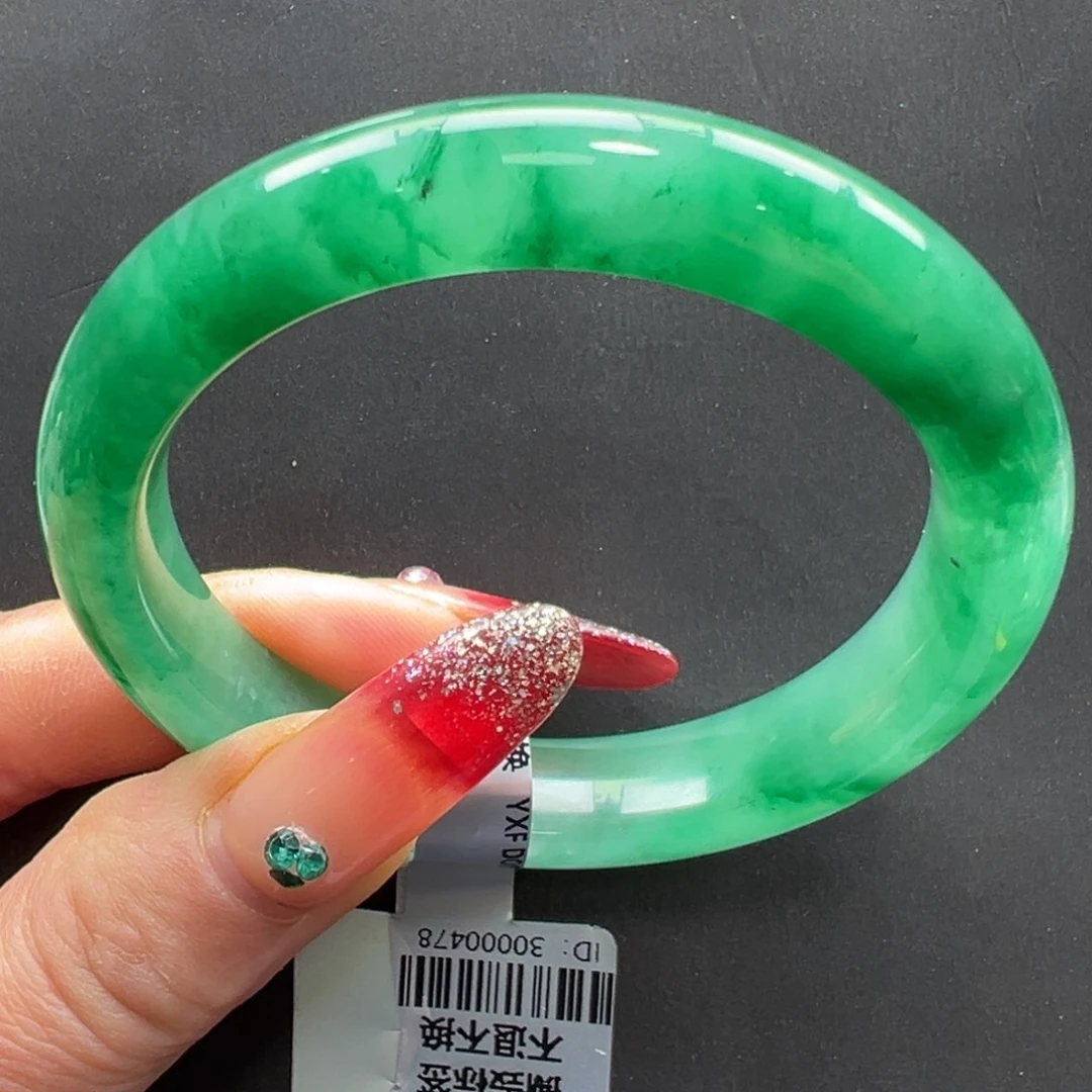 石英质玉未镶嵌手镯秀秀59