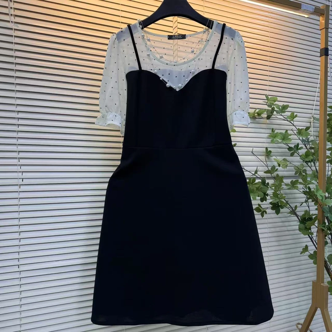 胖妹妹大码好看女装时尚气质百搭欧货圆点遮肉显瘦宽松洋气连衣裙