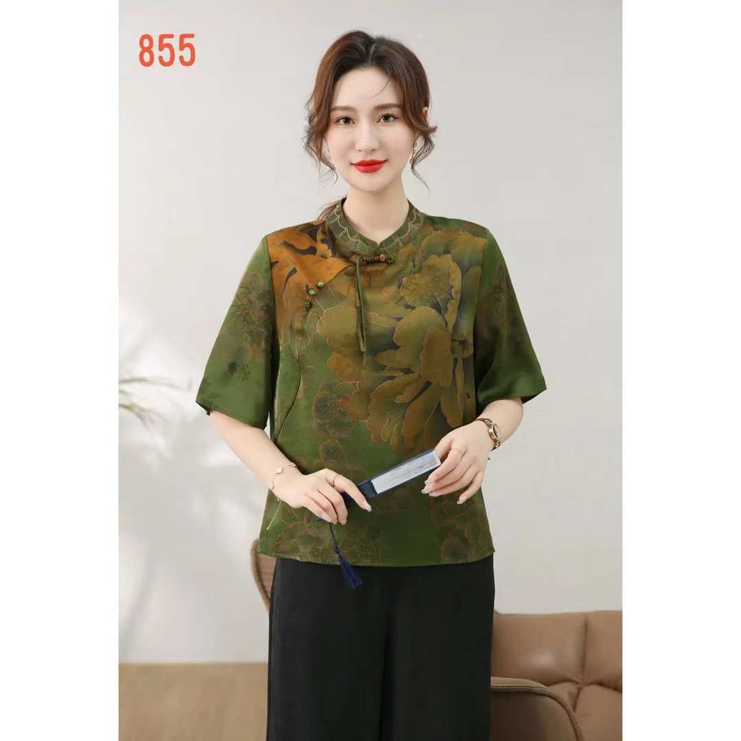 意885绿色圆领盘扣大花女士上衣