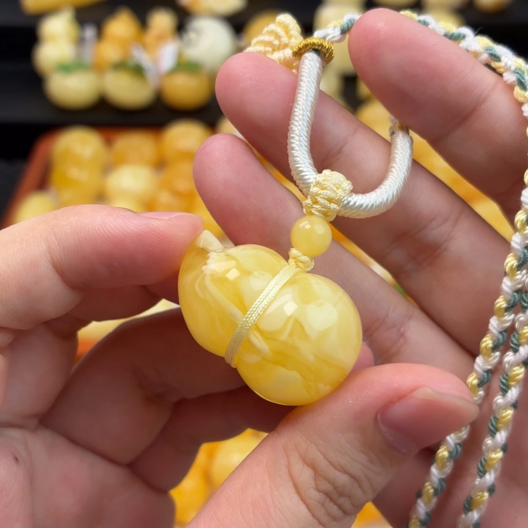 蜜蜡未镶嵌毛衣链蜜蜡