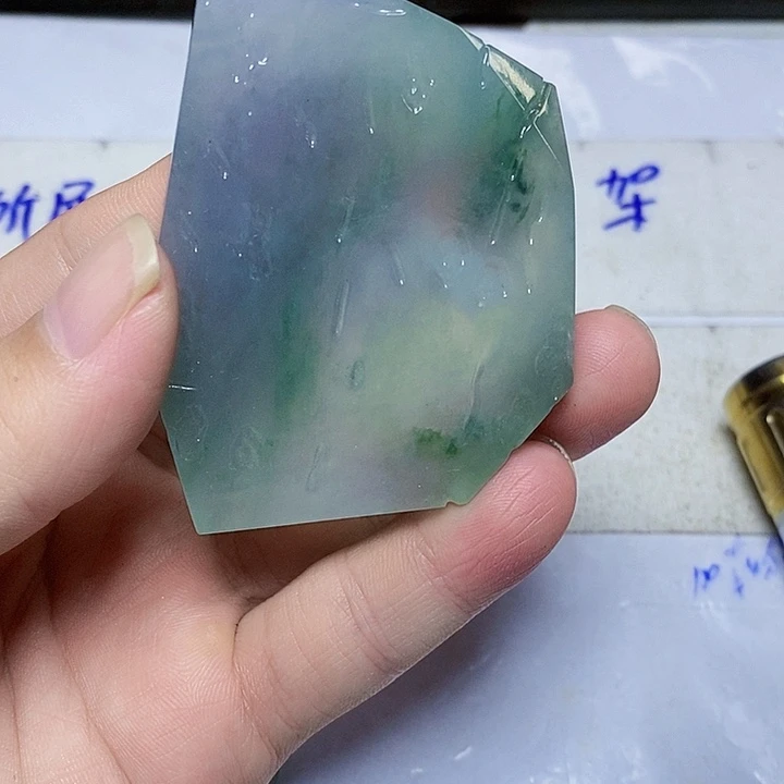 翡翠颈饰未镶嵌冰飘花大牌