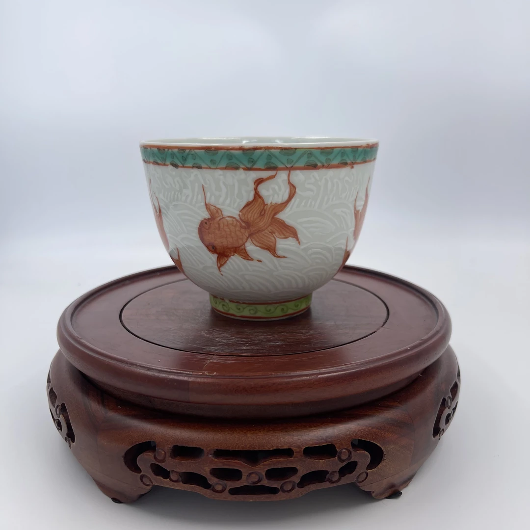 粉彩金玉满堂纹主人杯 高8公分 口径10.5公分 全品