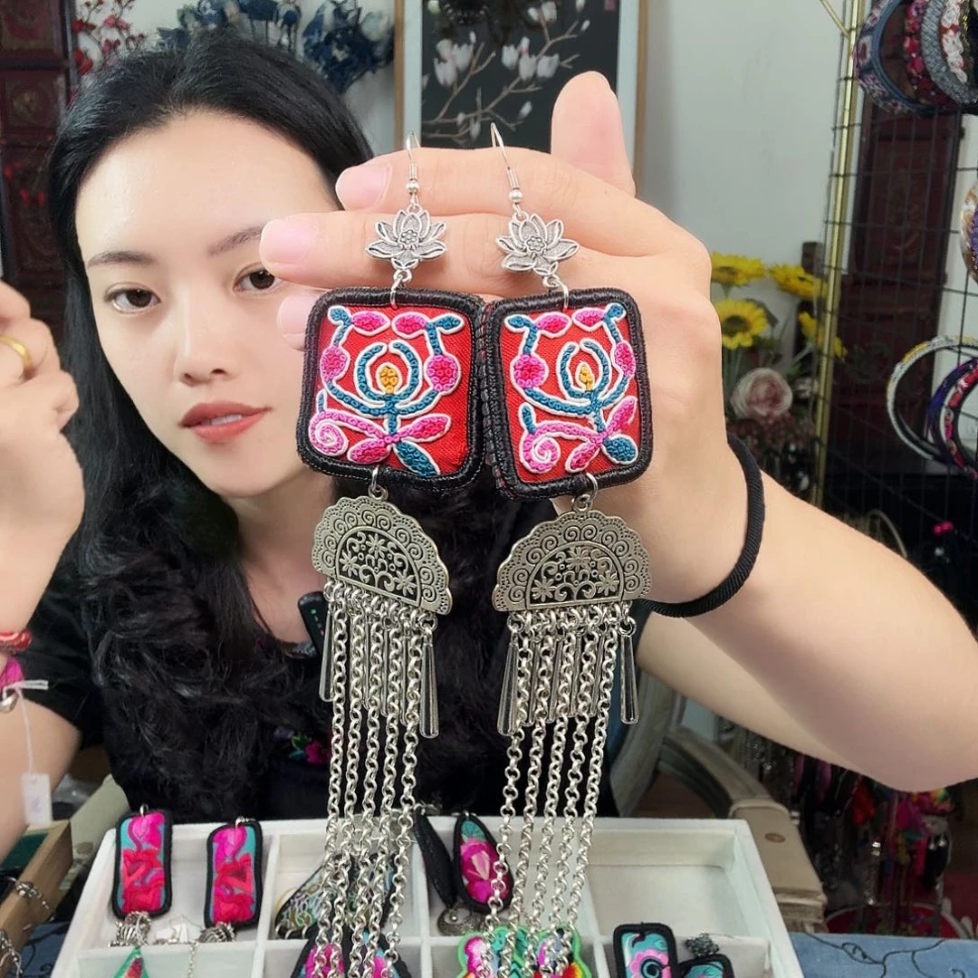 幸***鸟织绣手工刺绣工艺