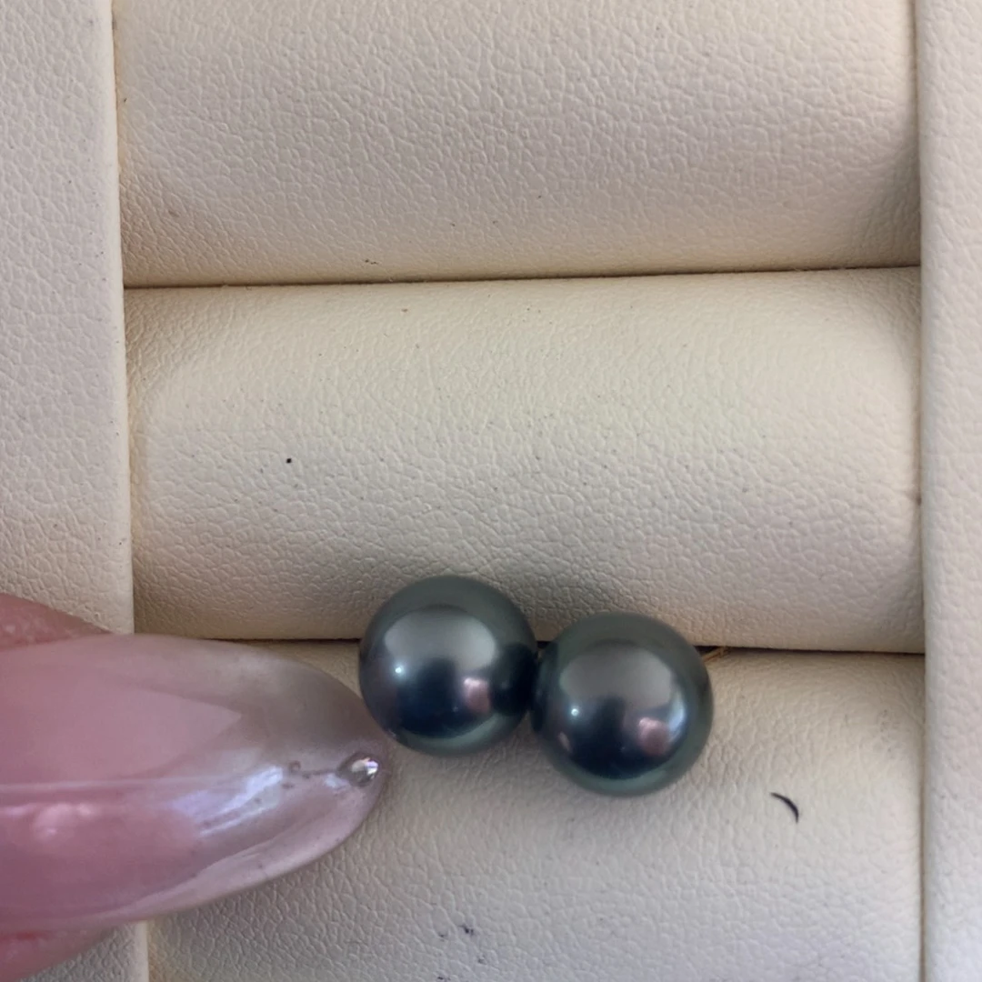 18K金镶嵌耳饰海水珍珠