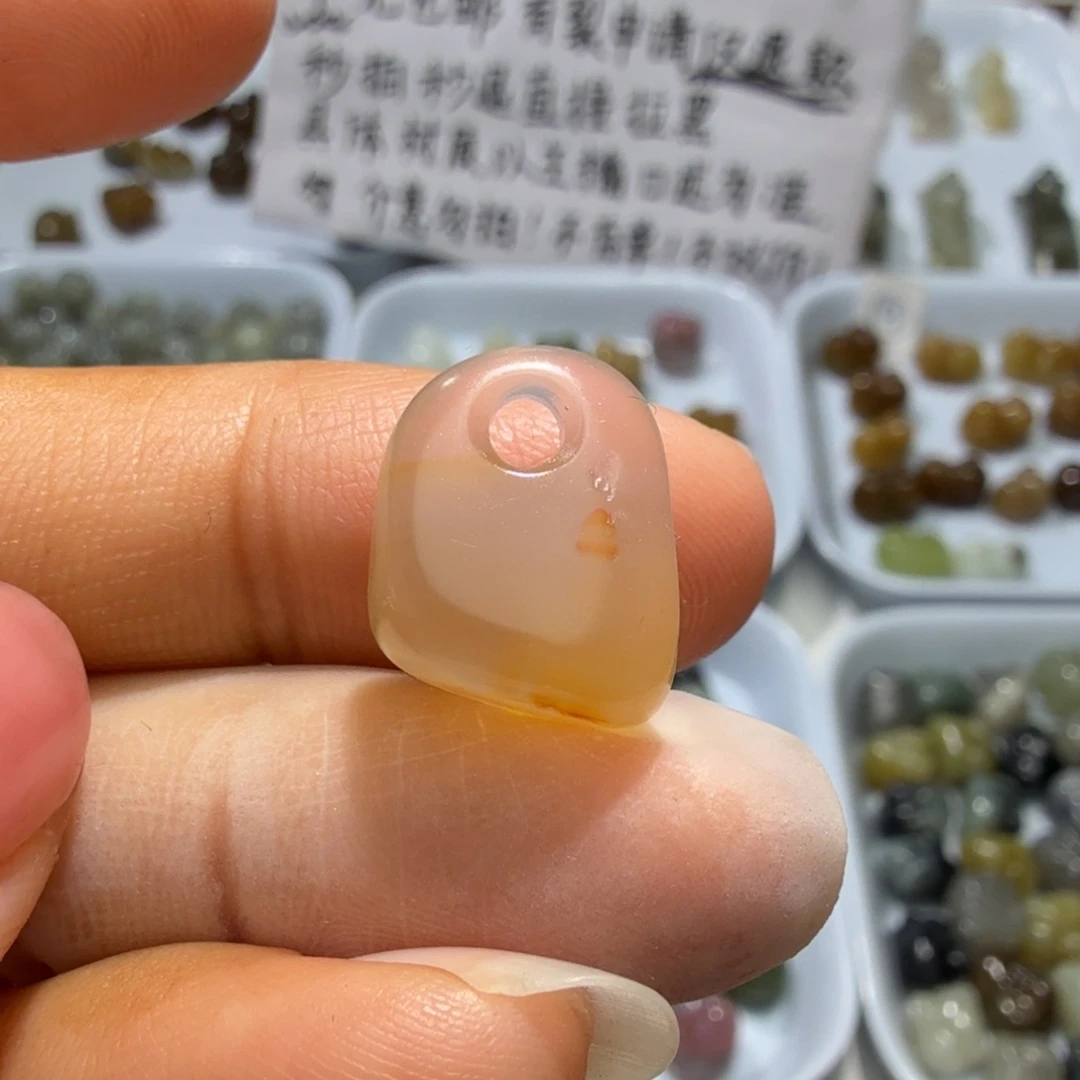 和田玉未镶嵌珠宝奇石