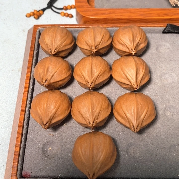 手串橄榄核2342精品4花老树王蒜头铁核9+1颗