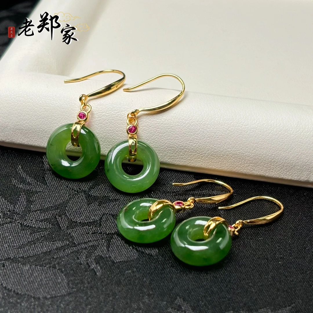 【老郑家】925银和田玉耳饰一对（多样性发一件） 81微黑点