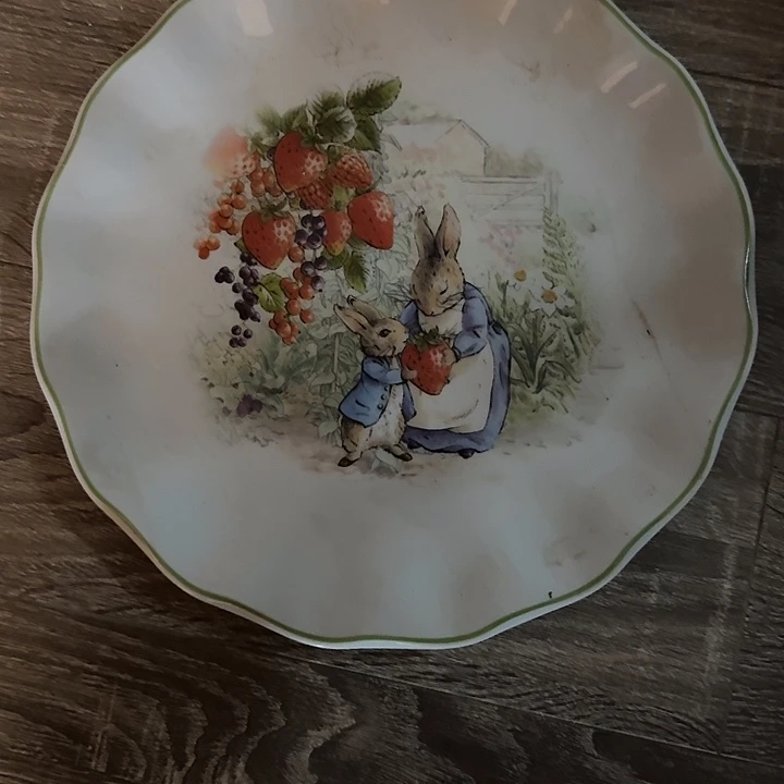 双***️瓷四个牛排盘均价30一个，优惠5米