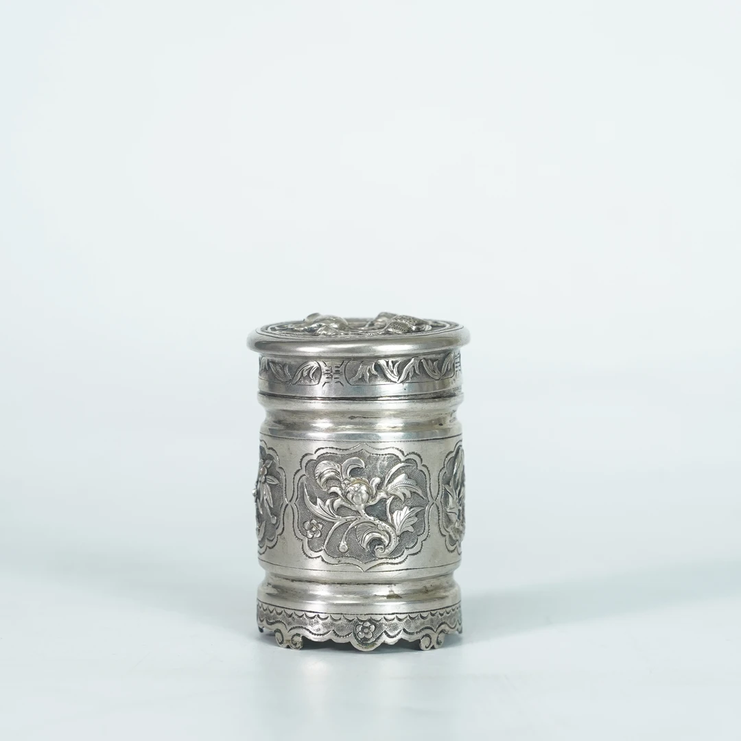 LGG251205014【十竹斋】清代高浮雕花鸟纹银制盖罐