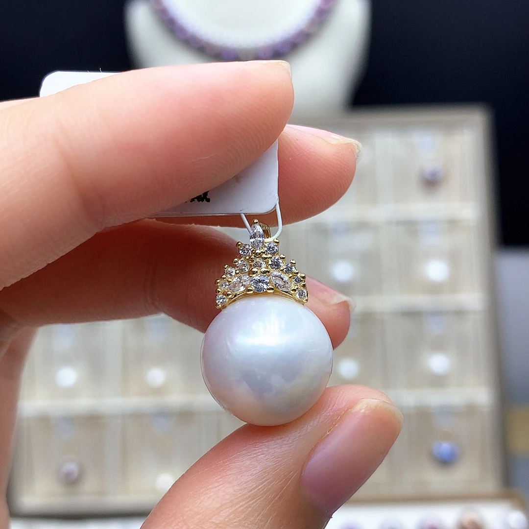 淡水珍珠颈饰合金