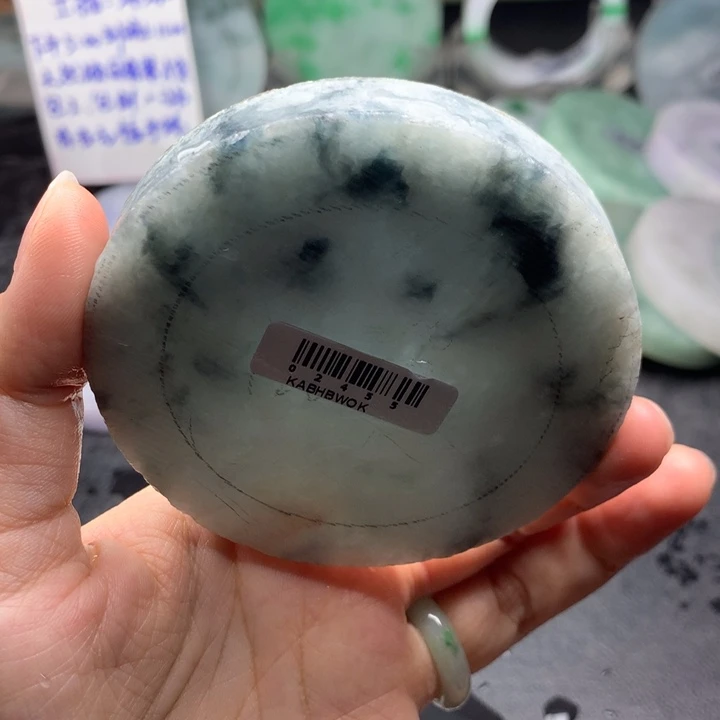 未镶嵌手镯定制翡翠