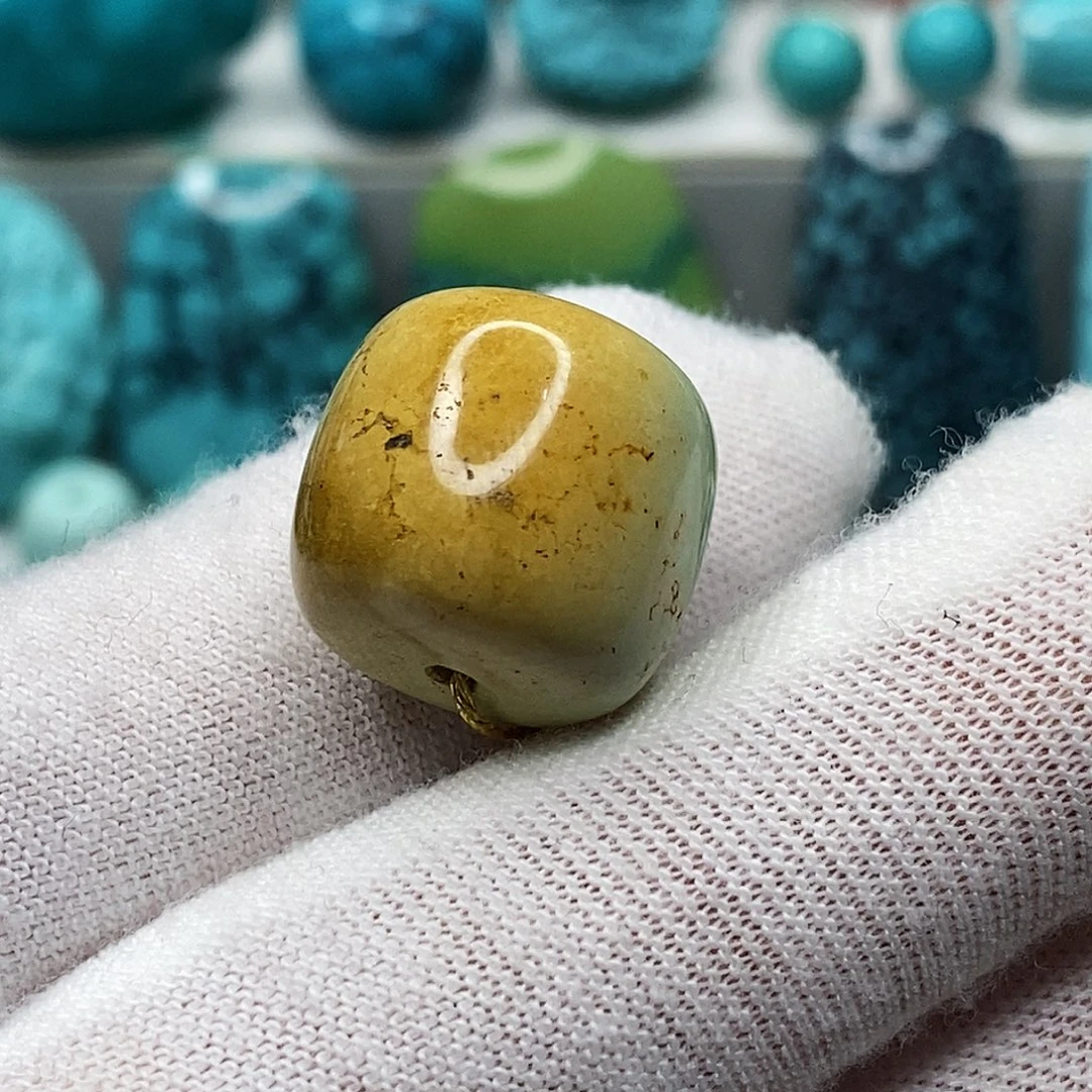 Y***.南红玛瑙未镶嵌珠宝奇石