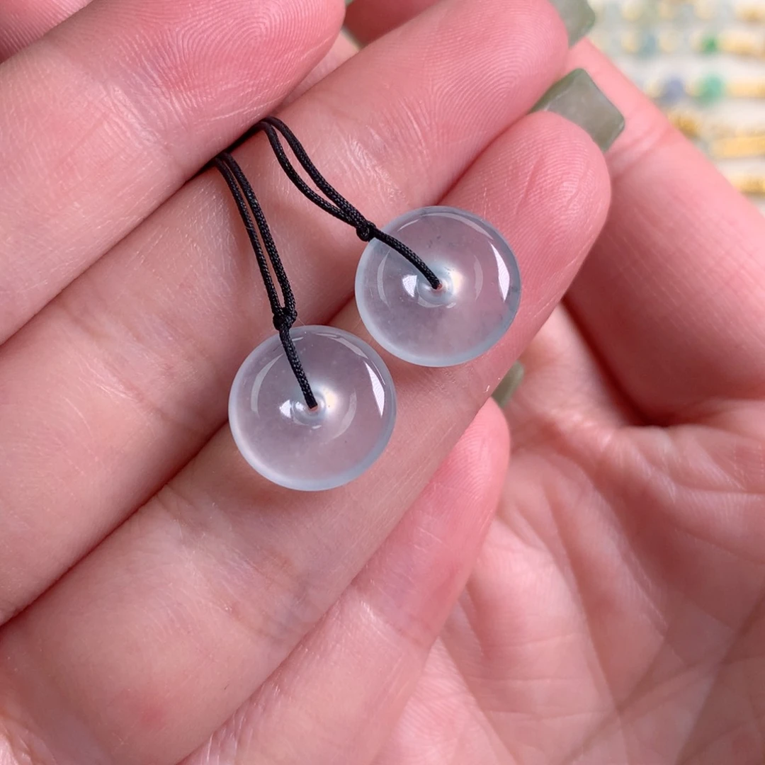 翡翠未镶嵌颈饰吊坠