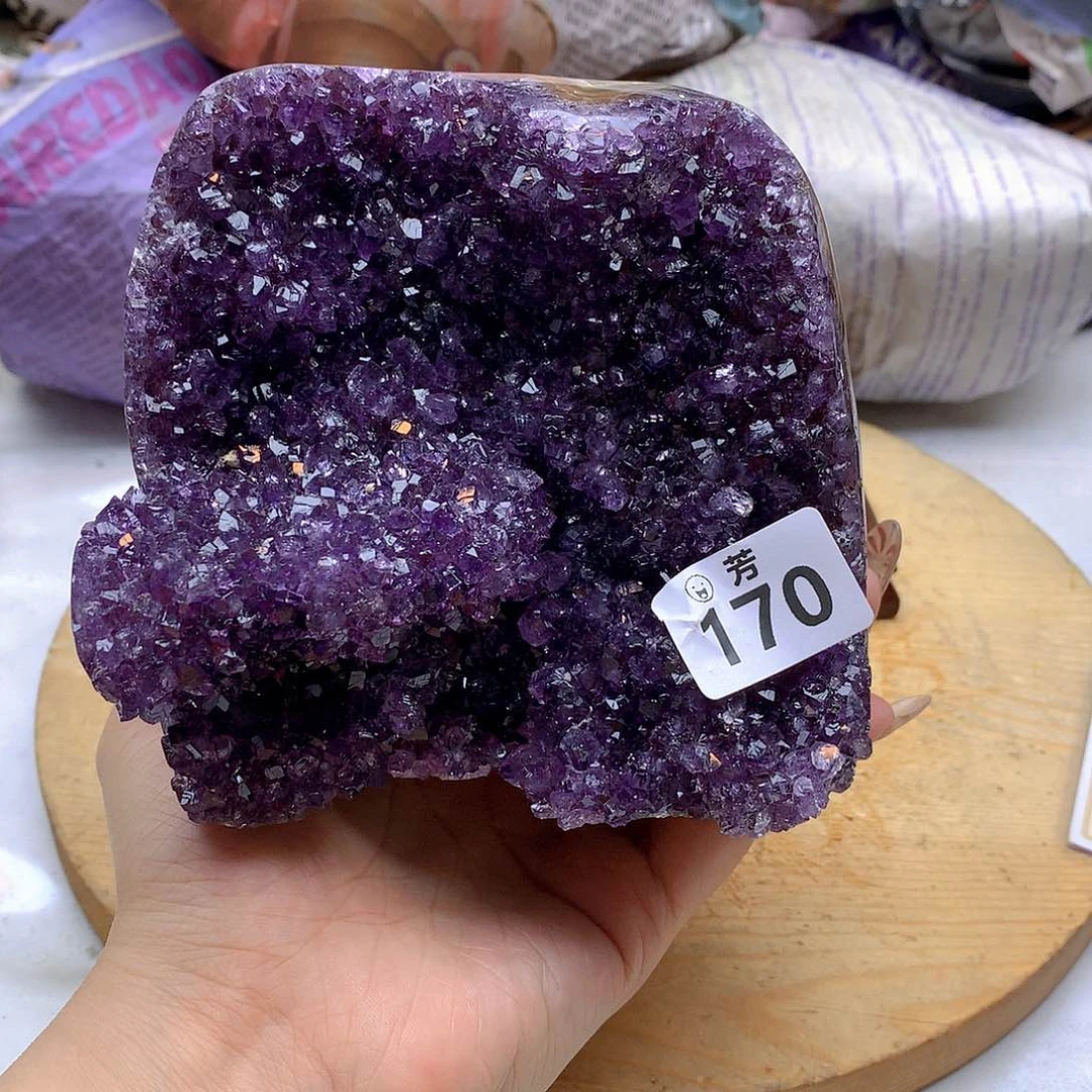 紫晶大型摆件（非配饰）未镶嵌