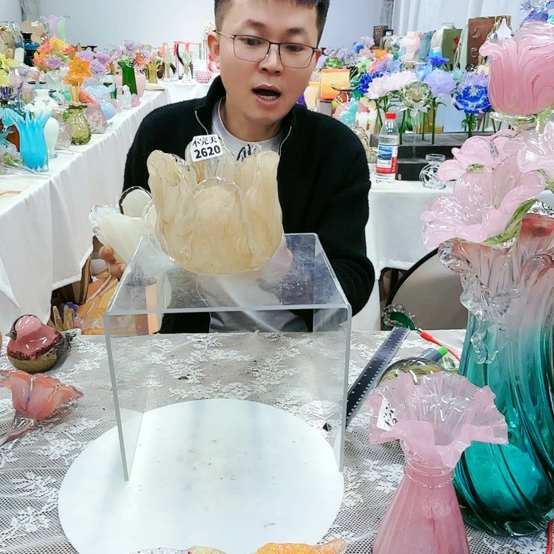 福利不退不换琉璃花瓶艺术品