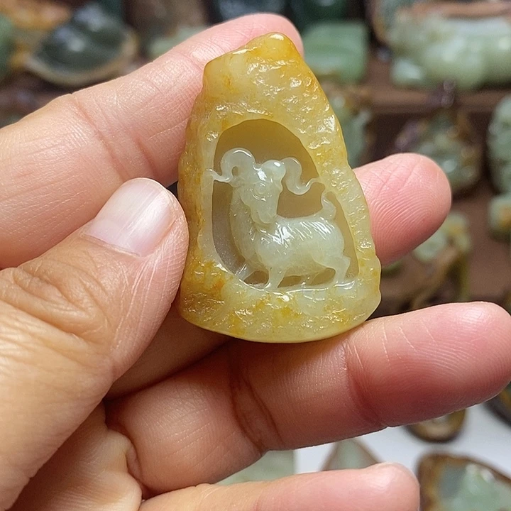 岫岩河磨玉（透闪石质玉）未镶嵌颈饰