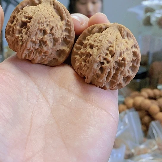【闪购商品】把件文玩核桃42小众红狮子