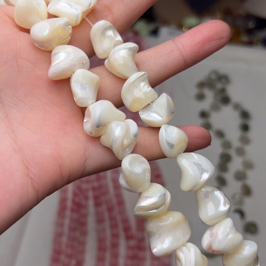 玛瑙/玉髓合金珠宝半成品W723。14mm天然老鱼骨随形一条