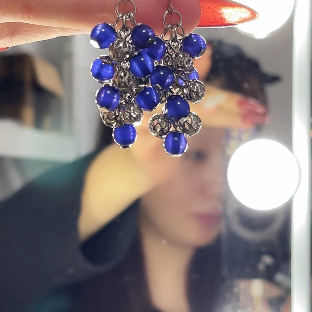 锆石纯铜合金猫眼葡萄耳饰