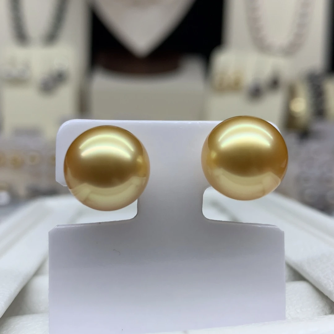耳饰海水珍珠18K金镶嵌11.6mm金珠耳钉