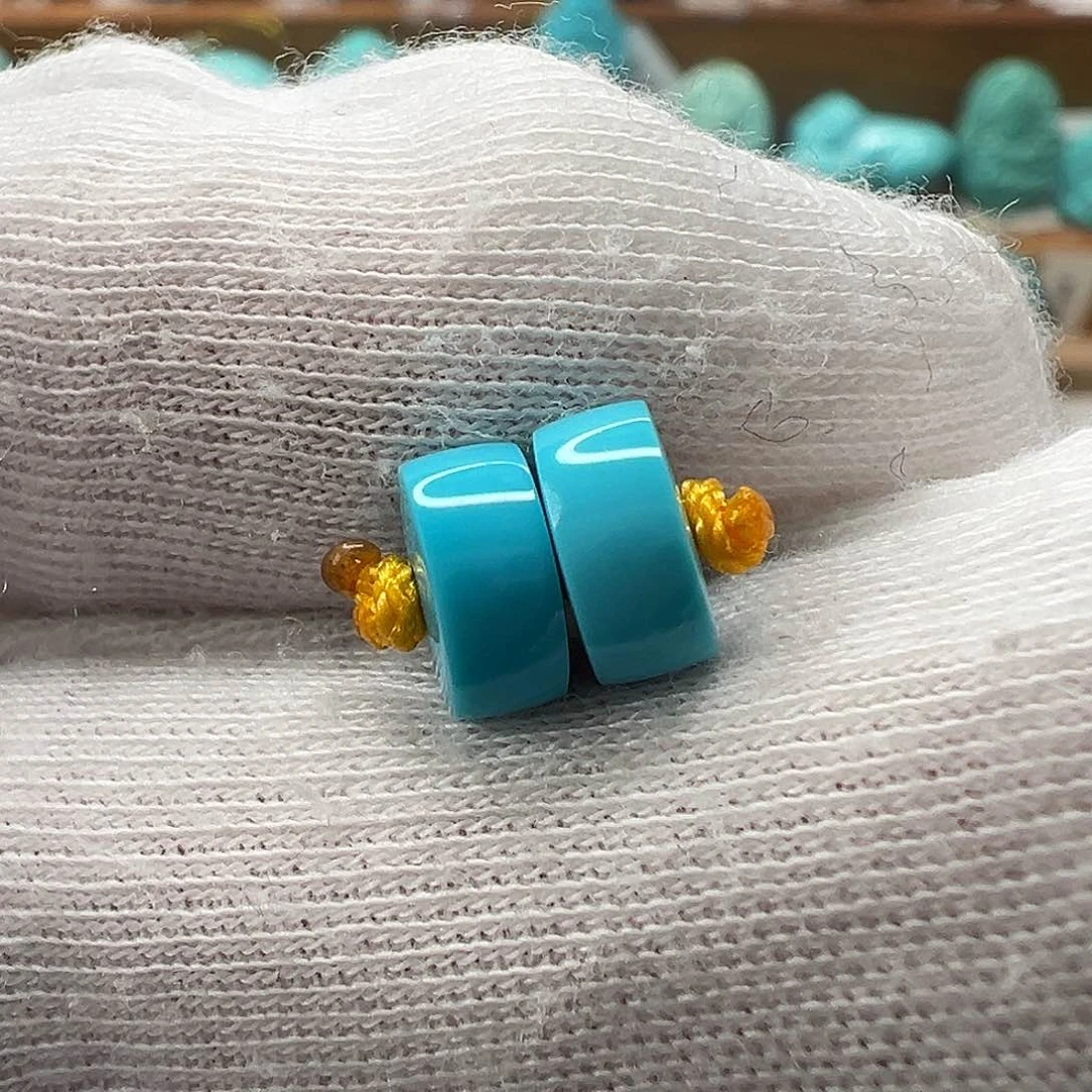 绿松石配饰未镶嵌