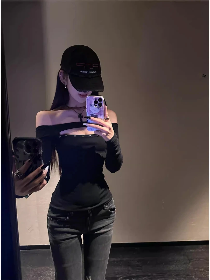 纯欲修身显瘦一字肩镂空黑色长袖T恤女春秋新款甜辣性感小众上衣