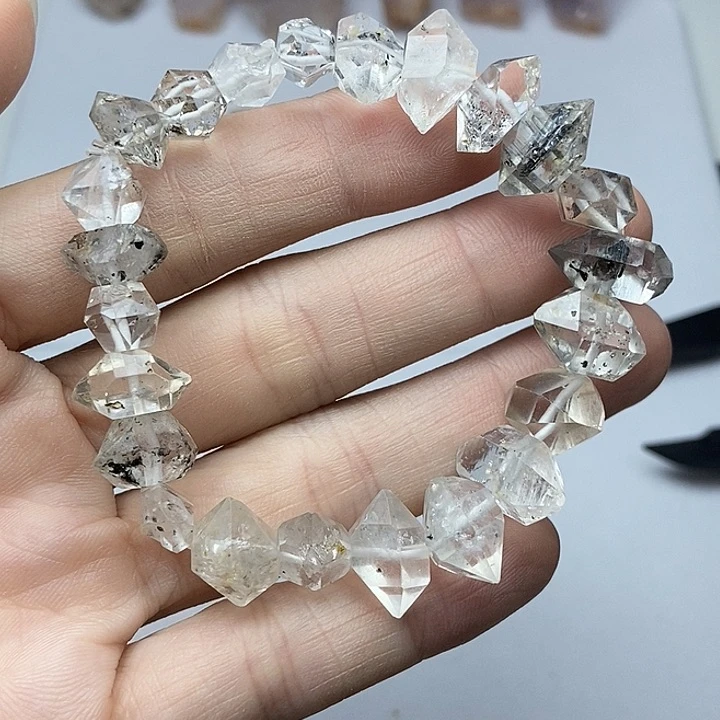 未镶嵌颈饰水晶闪灵钻手链