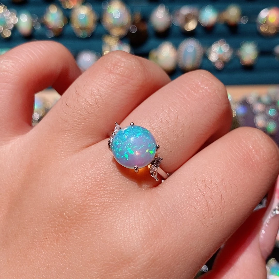 哆****欧泊银S925镶嵌戒指