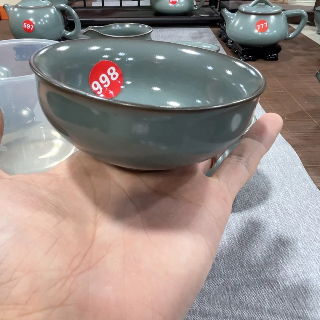 瓷片小微瑕。。。。。。。。。。。