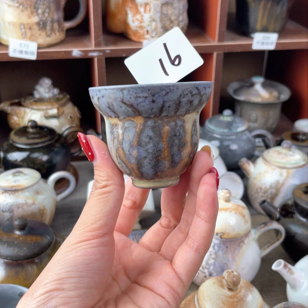 16中白葫芦杯微微瑕