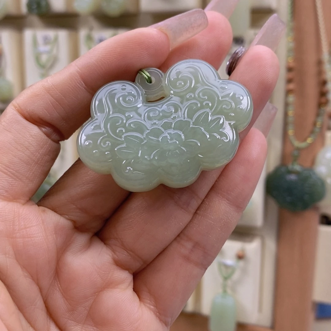 鳳***轩颈饰未镶嵌和田玉