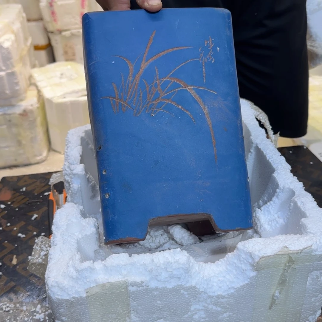 紫砂花盆瑕疵和瑕疵