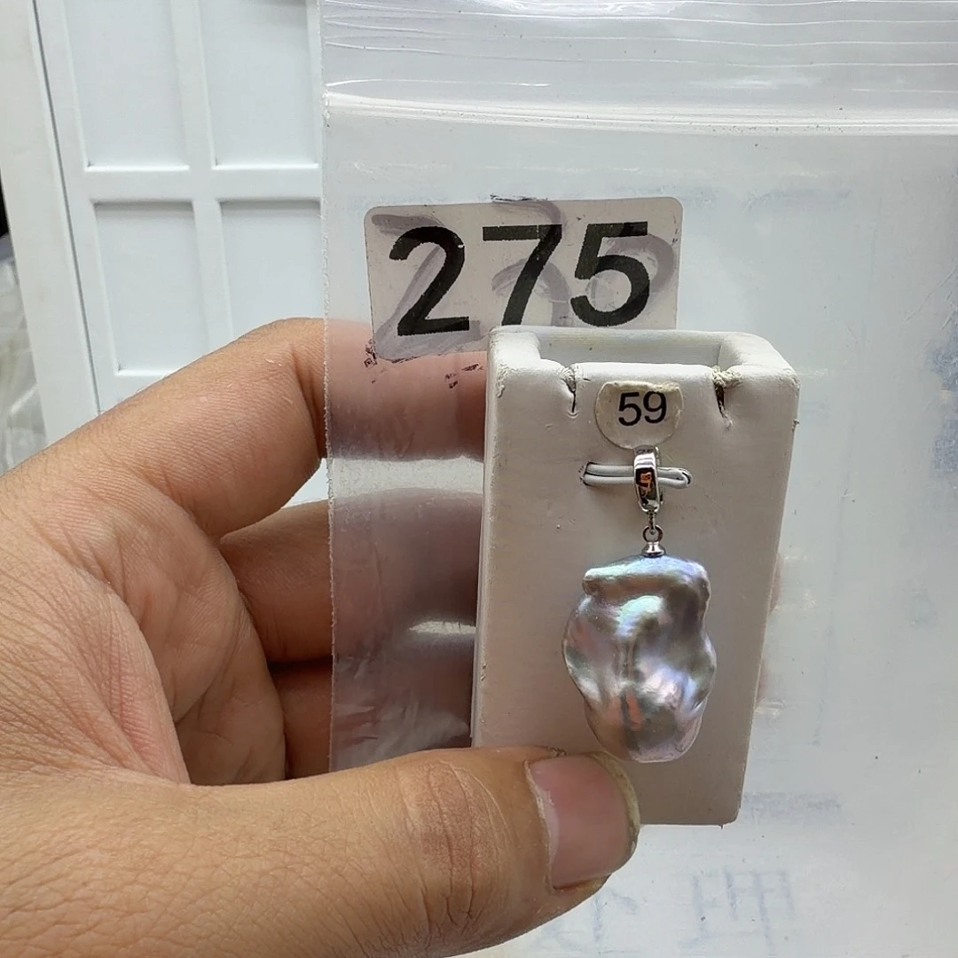 淡水珍珠颈饰合金