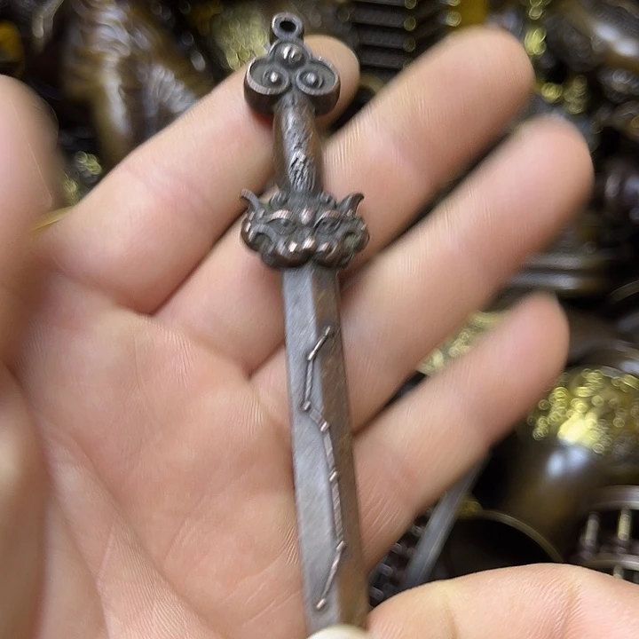 诚信经营精美铜器