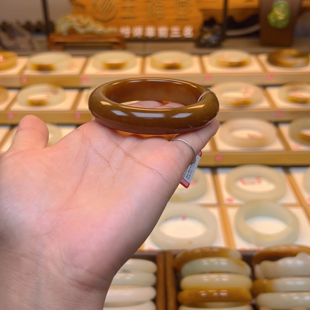 和田玉未镶嵌手镯13