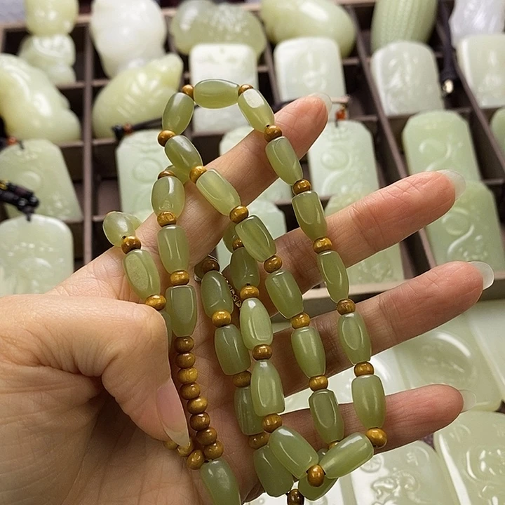 昆仑石吊坠项链丽