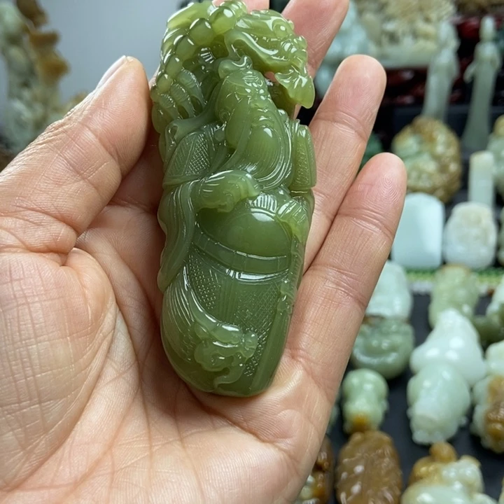 华***哥和田玉未镶嵌颈饰