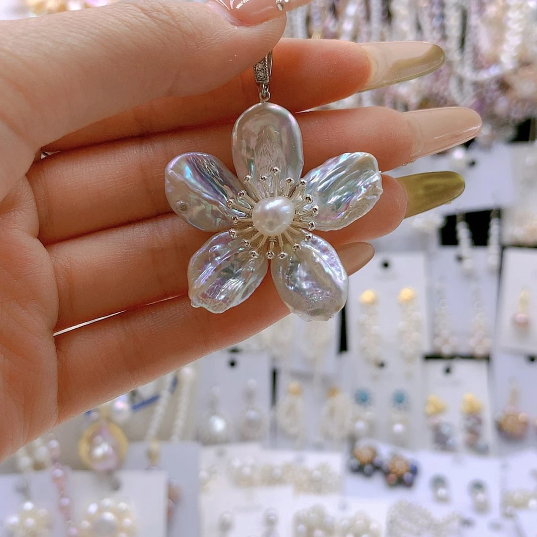 银S925镶嵌耳饰淡水珍珠