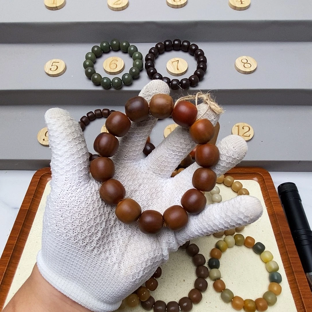 随***缘菩提根/象牙果吊坠