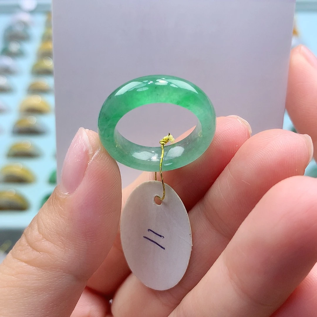 未镶嵌戒指翡翠11口