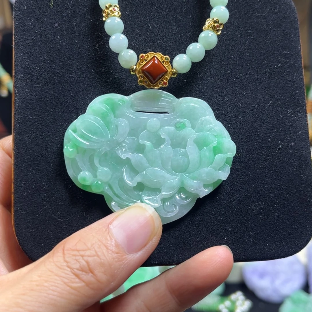 翡翠未镶嵌颈饰天然翡翠