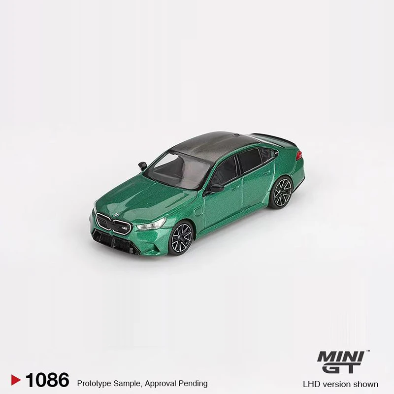 预售 MINIGT 1:64 宝马 BMW M5 (G90) 仿真合金汽车模型 #1086